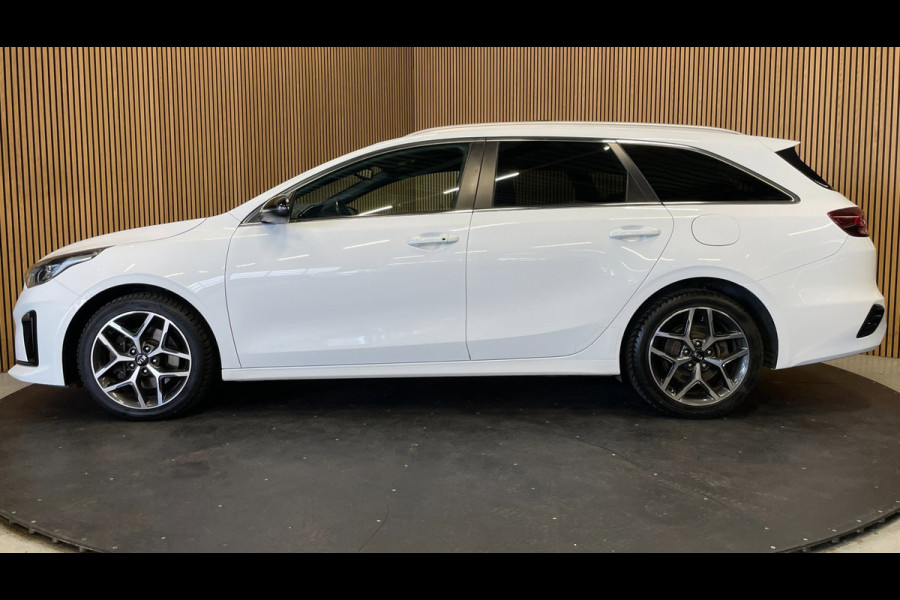 Kia Ceed Sportswagon 1.4 T-GDi GT-Line|141PK|AUTOMAAT|AFN.TREKHAAK|ACC|PANO|DIGITAL COCKPIT|CARPLAY|CAMERA|STOEL+STUURVERW|NAP|NL|