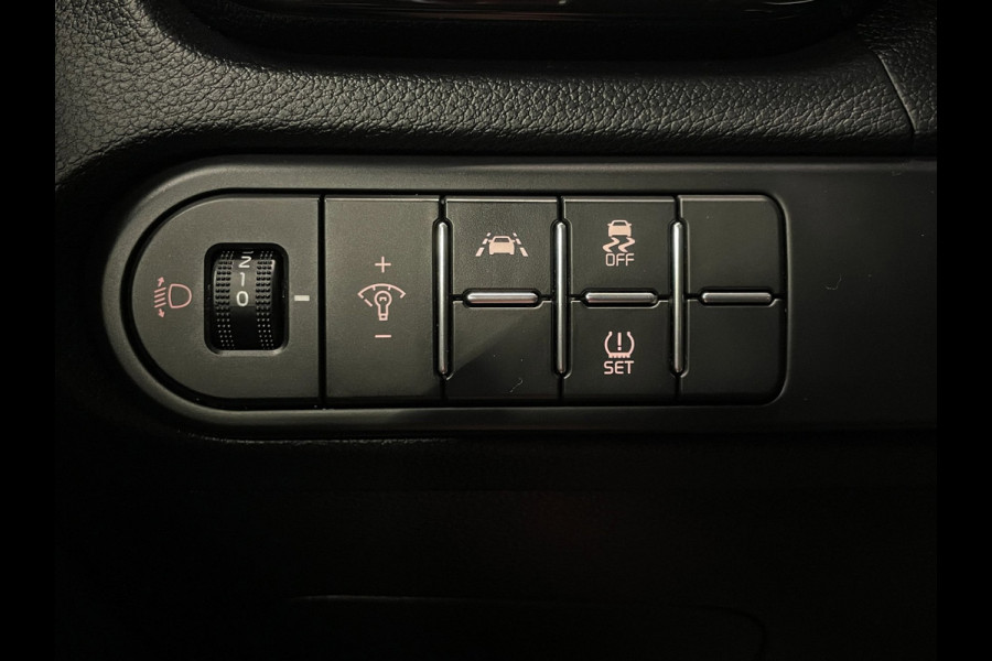 Kia Ceed Sportswagon 1.4 T-GDi GT-Line|141PK|AUTOMAAT|AFN.TREKHAAK|ACC|PANO|DIGITAL COCKPIT|CARPLAY|CAMERA|STOEL+STUURVERW|NAP|NL|