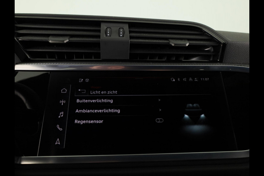 Audi Q3 45 TFSI e S edition 245pk | Navigatie | Keyless entry | Parkeercamera |  S-line interieur | Stoelverwarming | Verlengde garantie