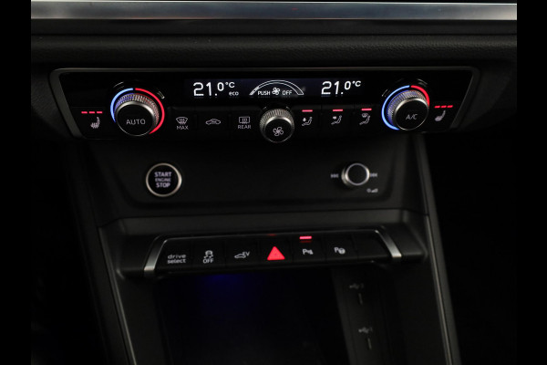 Audi Q3 45 TFSI e S edition 245pk | Navigatie | Keyless entry | Parkeercamera |  S-line interieur | Stoelverwarming | Verlengde garantie