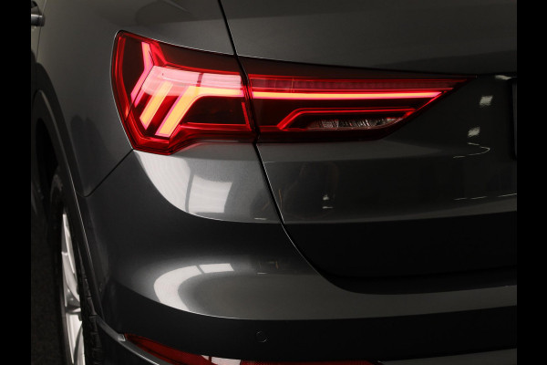 Audi Q3 45 TFSI e S edition 245pk | Navigatie | Keyless entry | Parkeercamera |  S-line interieur | Stoelverwarming | Verlengde garantie