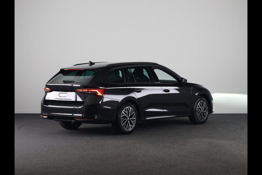 Škoda Octavia Combi Sportline Business m-HEV 1.5 TSI 150 pk DSG-7 | Navigatie pakket | Trekhaak wegklapbaar