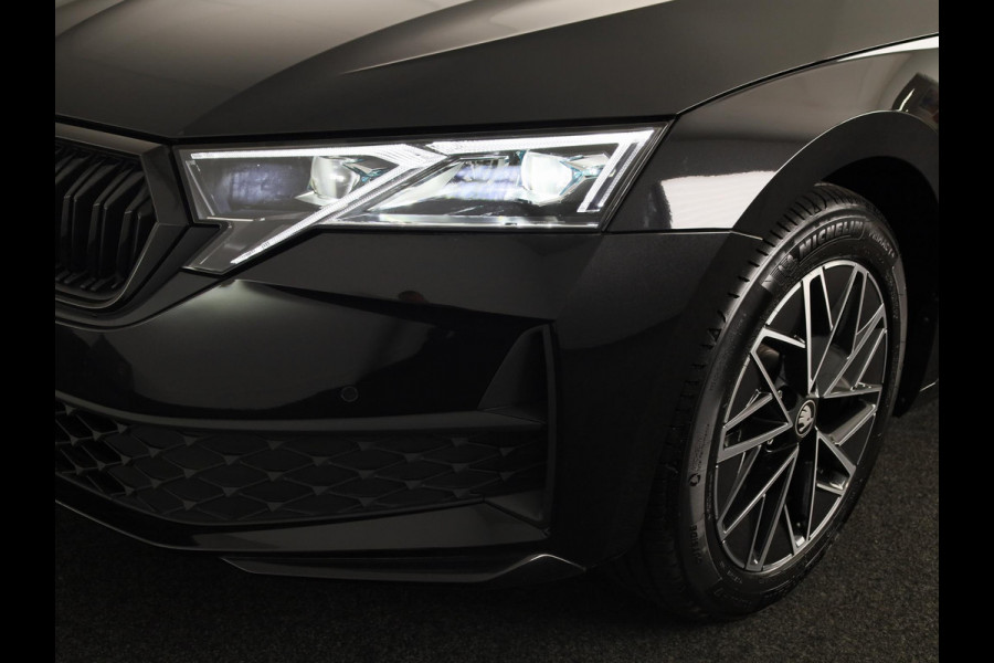 Škoda Octavia Combi Sportline Business m-HEV 1.5 TSI 150 pk DSG-7 | Navigatie pakket | Trekhaak wegklapbaar
