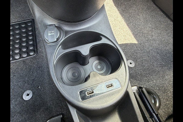 Fiat 500 1.0 Hybrid Cult | Apple carplay/Android auto | PDC achter | Airco | Cruise control