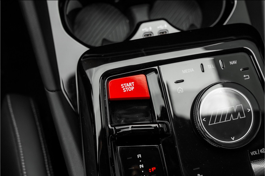 BMW 5 Serie Touring M5 CoPilot Iconic Glow B&W Frozen Black Trekhaak