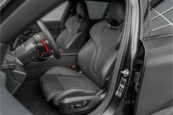 BMW 5 Serie Touring M5 CoPilot Iconic Glow B&W Frozen Black Trekhaak