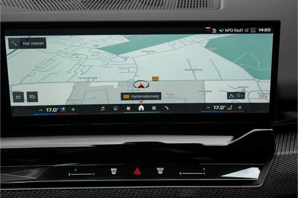 BMW 5 Serie Touring M5 CoPilot Iconic Glow B&W Frozen Black Trekhaak