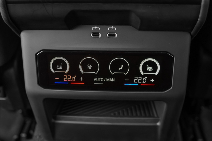 BMW 5 Serie Touring M5 CoPilot Iconic Glow B&W Frozen Black Trekhaak