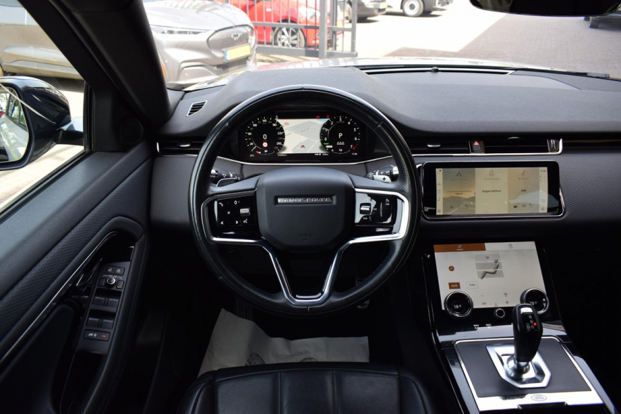 Land Rover Range Rover Evoque 1.5 P300e AWD SE | R-Dynamic | Trekhaak | Leer | Camera