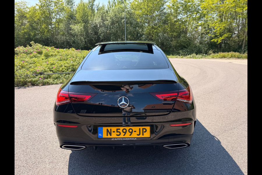 Mercedes-Benz CLA-Klasse 200 AMG|Pano|Ambient Lights|Night|Memory|Camera|Keyless|
