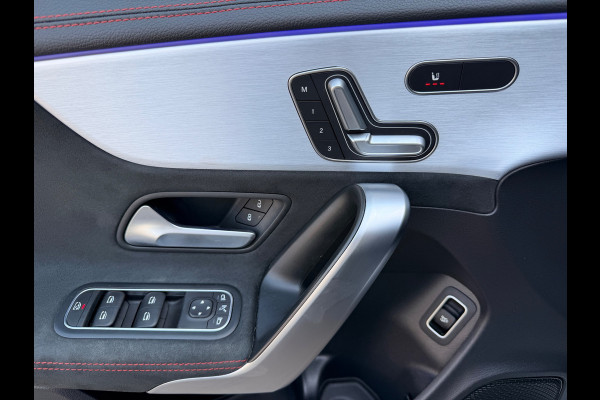 Mercedes-Benz CLA-Klasse 200 AMG|Pano|Ambient Lights|Night|Memory|Camera|Keyless|