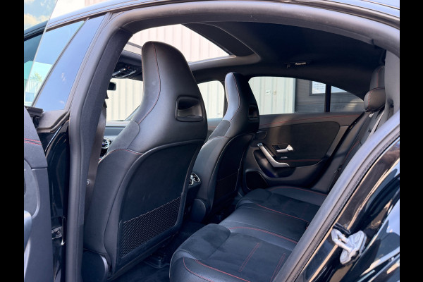 Mercedes-Benz CLA-Klasse 200 AMG|Pano|Ambient Lights|Night|Memory|Camera|Keyless|