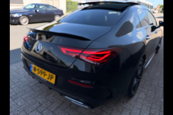 Mercedes-Benz CLA-Klasse 200 AMG|Pano|Ambient Lights|Night|Memory|Camera|Keyless|