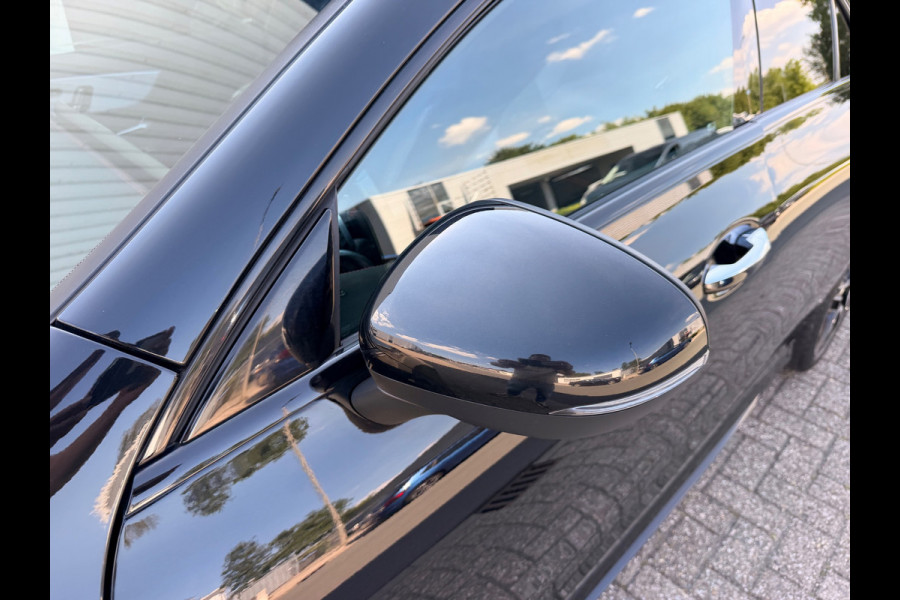Mercedes-Benz CLA-Klasse 200 AMG|Pano|Ambient Lights|Night|Memory|Camera|Keyless|