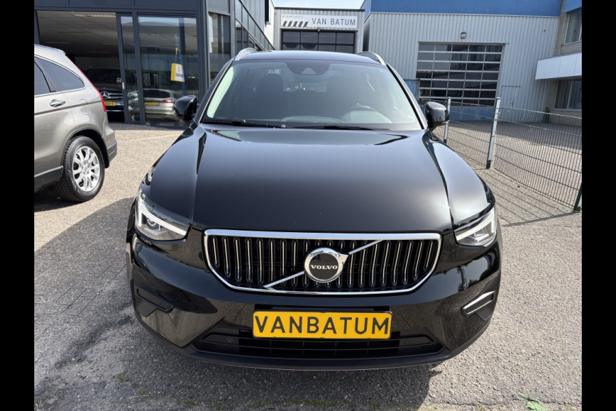 Volvo XC40 1.5 T4 Plug-in PHEV hybrid Facelift Parkeerpakket