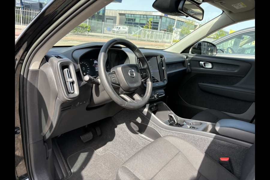 Volvo XC40 1.5 T4 Plug-in PHEV hybrid Facelift Parkeerpakket