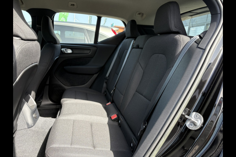 Volvo XC40 1.5 T4 Plug-in PHEV hybrid Facelift Parkeerpakket