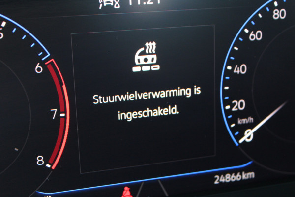 Volkswagen T-Roc 1.5 TSI 150PK Style Plus | Alcantara | IQ Light | Elektr. Achterklep | Adaptieve Cruise | Trekhaak