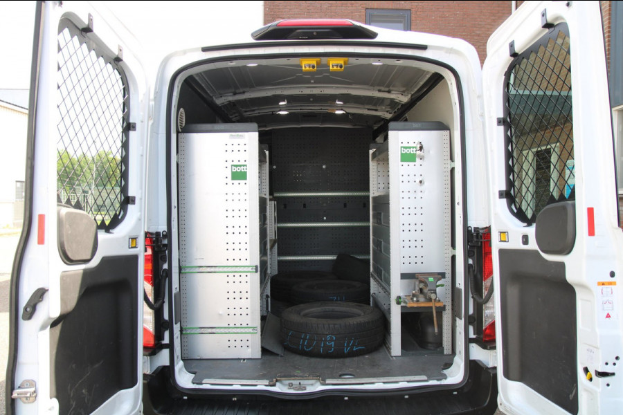 Ford Transit 330 2.0 TDCI L2H2 Trend / Camera / Laadruimte inrichting / Sync 3