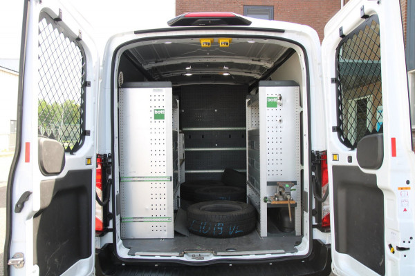 Ford Transit 330 2.0 TDCI L2H2 Trend / Camera / Laadruimte inrichting / Sync 3