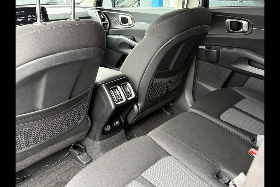 Kia Sorento 1.6 T-GDI Plug-in Hybrid 4WD ComfortLine 5p. | Trekhaak | Camera | Adaptive Cruise |