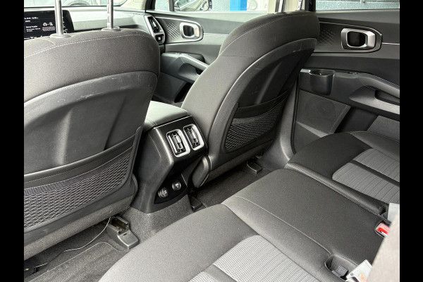 Kia Sorento 1.6 T-GDI Plug-in Hybrid 4WD ComfortLine 5p. | Trekhaak | Camera | Adaptive Cruise |
