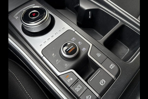 Kia Sorento 1.6 T-GDI Plug-in Hybrid 4WD ComfortLine 5p. | Trekhaak | Camera | Adaptive Cruise |
