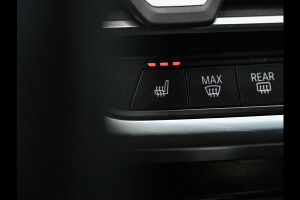 BMW X4 xDrive20i M-Sport | Performance seats | Panoramadak | Harman Kardon | Trekhaak | Leder | Ambiance interieur | NL-Auto | 1e Eigenaar |