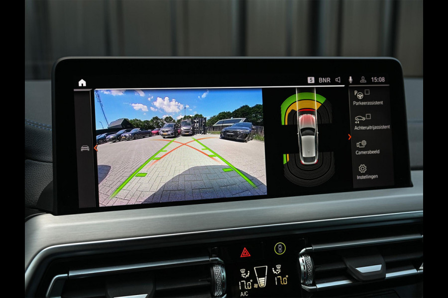 BMW X4 xDrive20i M-Sport | Performance seats | Panoramadak | Harman Kardon | Trekhaak | Leder | Ambiance interieur | NL-Auto | 1e Eigenaar |