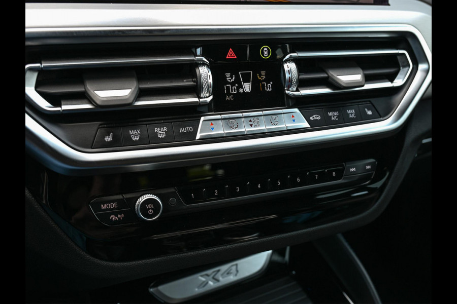 BMW X4 xDrive20i M-Sport | Performance seats | Panoramadak | Harman Kardon | Trekhaak | Leder | Ambiance interieur | NL-Auto | 1e Eigenaar |