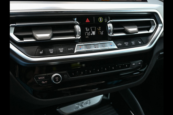 BMW X4 xDrive20i M-Sport | Performance seats | Panoramadak | Harman Kardon | Trekhaak | Leder | Ambiance interieur | NL-Auto | 1e Eigenaar |