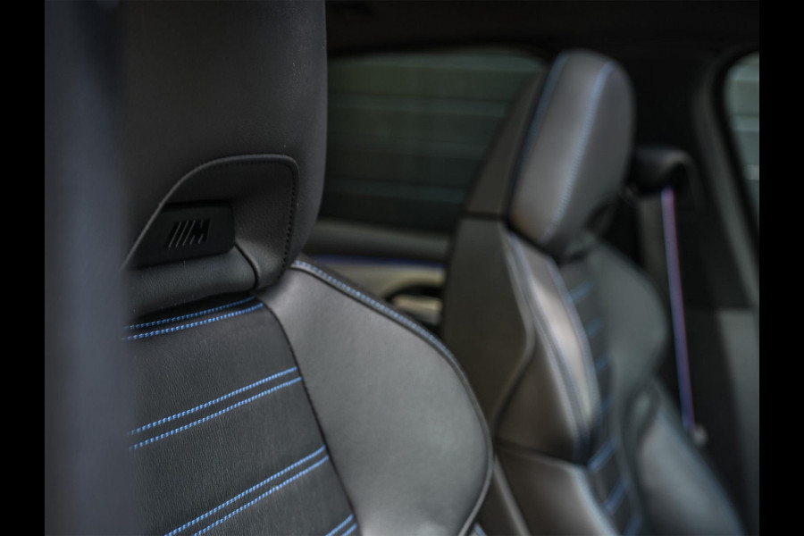 BMW X4 xDrive20i M-Sport | Performance seats | Panoramadak | Harman Kardon | Trekhaak | Leder | Ambiance interieur | NL-Auto | 1e Eigenaar |
