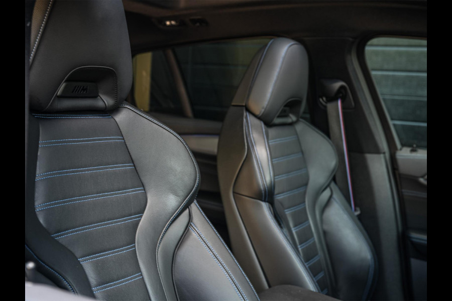 BMW X4 xDrive20i M-Sport | Performance seats | Panoramadak | Harman Kardon | Trekhaak | Leder | Ambiance interieur | NL-Auto | 1e Eigenaar |