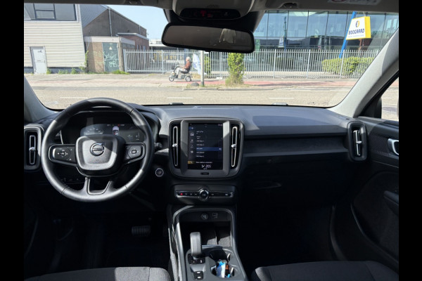 Volvo XC40 1.5 T4 Plug-in PHEV hybrid Facelift Parkeerpakket