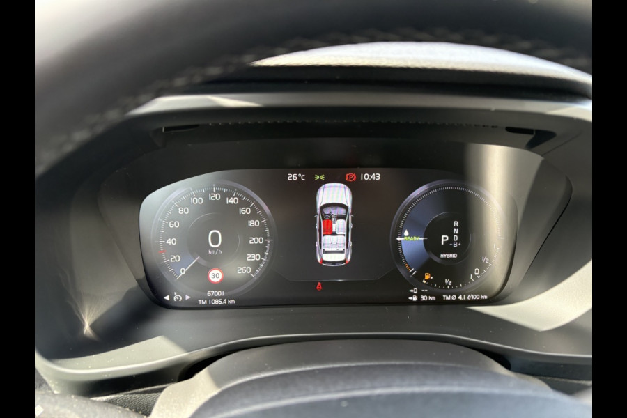 Volvo XC40 1.5 T4 Plug-in PHEV hybrid Facelift Parkeerpakket