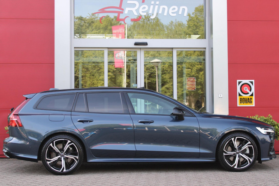 Volvo V60 2.0 T6 350PK Plug-in hybrid AWD Plus Dark | PANORAMISCH SCHUIF/KANTELDAK | PREMIUM AUDIO HARMAN/KARDON | NAVIGATIE VIA GOOGLE AUTO | APPLE CARPLAY / ANDROID AUTO | FULL-LED KOPLAMPEN | VERLICHTINGSPACK 2 | TREKHAAK MET SEMI ELEKTRISCH INKLAPBARE KOGEL 1800KG TREKGEWICHT! | 19'' 5-DOUBLE SPAAKS MATT GRAPHITE / DIAMOND CUT VELGEN | LEDEREN BEKLEDING | POWER SEATS - BESTUURDERS- EN PASSAGIERSSTOEL ELEKTRISCHVERSTELBAAR MET GEHEUGEN, ELEKTRISCH VERSTELBARE  ZITVERLENGERS /LENDESTEUN VIERVOUDIG | STOEL- EN ACHTERBANKVERWARMING | STUURVERWARMING | VOORRUITVERWARMING | PARKEE