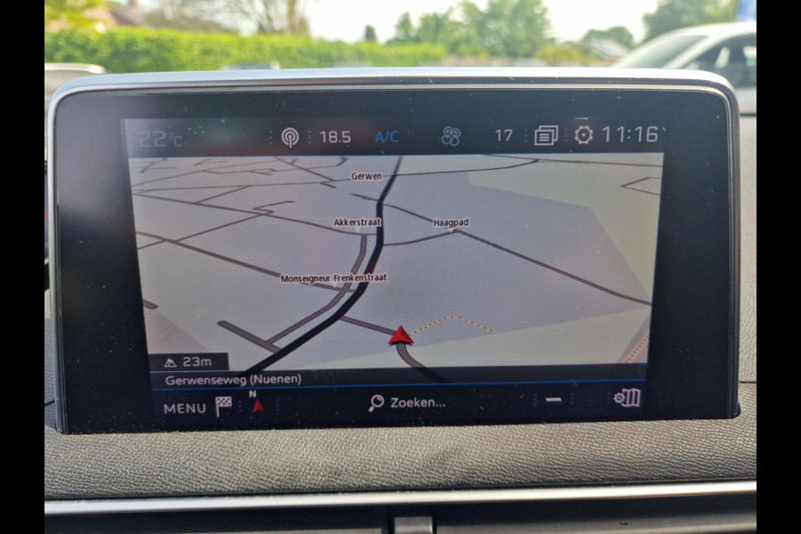 Peugeot 3008 1.2 PureTech Blue Lease Executive