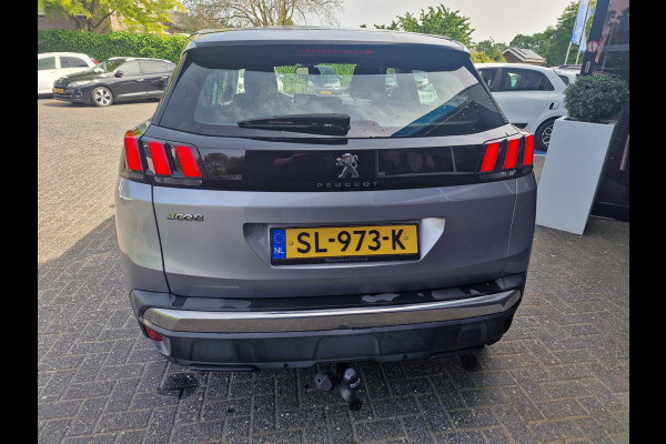 Peugeot 3008 1.2 PureTech Blue Lease Executive