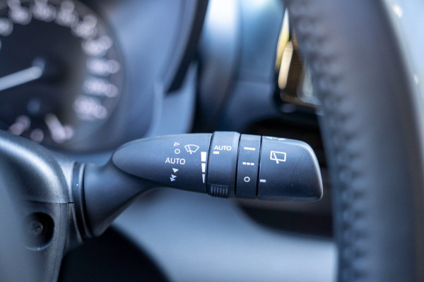 Mazda 2 Hybrid 1.5 Centre-line|Prijs incl. 12 mnd garantie| LMV Carplay DAB Camera Stoelverwarming Bluetooth