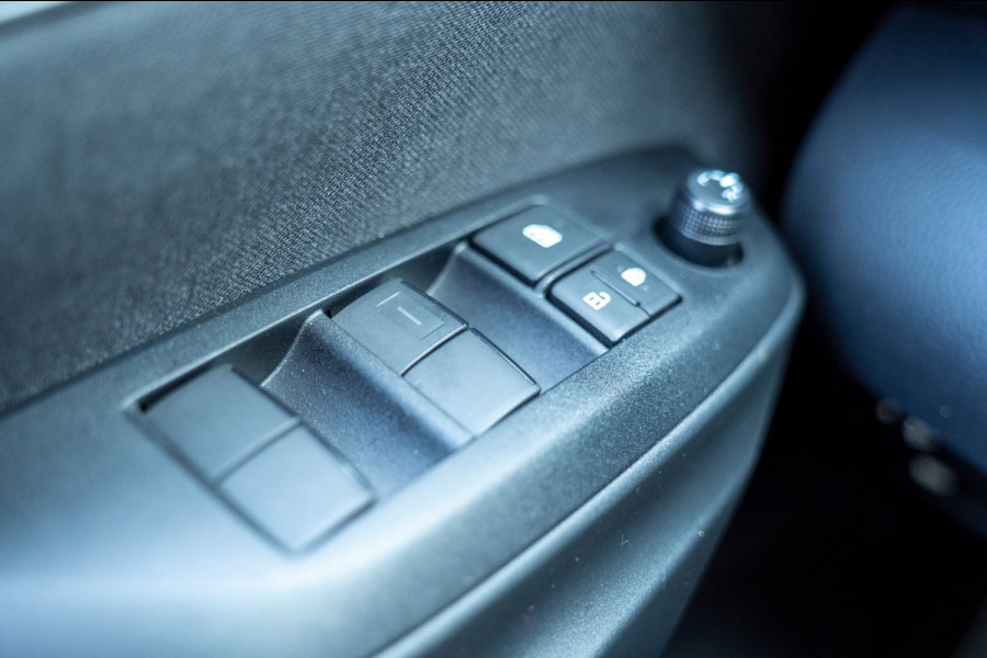 Mazda 2 Hybrid 1.5 Centre-line|Prijs incl. 12 mnd garantie| LMV Carplay DAB Camera Stoelverwarming Bluetooth