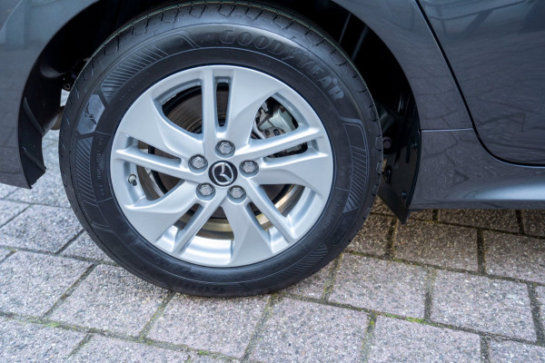 Mazda 2 Hybrid 1.5 Centre-line|Prijs incl. 12 mnd garantie| LMV Carplay DAB Camera Stoelverwarming Bluetooth