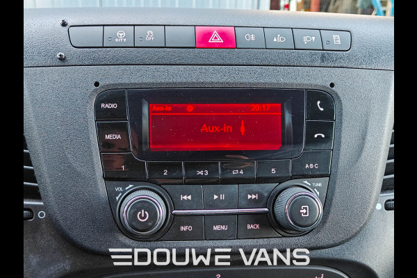Iveco Daily 2.3 Koelwagen Airco Laadklep DAB Geveerde Stoel Koelbak Zijdeur Carrier + webasto