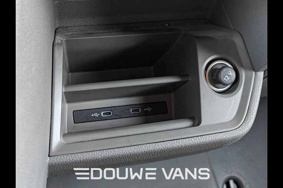 Volkswagen Crafter L2H2 Automaat Zilver Camera Stoelverw. Carplay