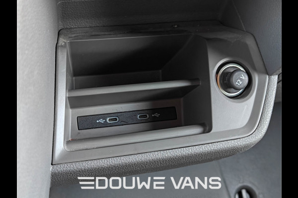 Volkswagen Crafter L2H2 Automaat Zilver Camera Stoelverw. Carplay