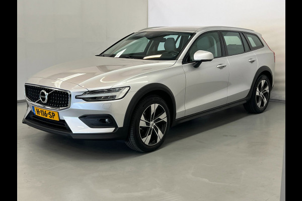 Volvo V60 Cross Country 2.0 T5 AWD Pro / BTW / Harman / CarPlay / Trekhaak