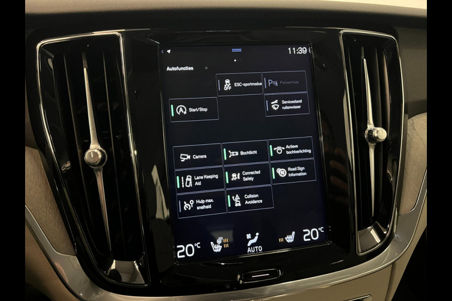 Volvo V60 Cross Country 2.0 T5 AWD Pro / BTW / Harman / CarPlay / Trekhaak