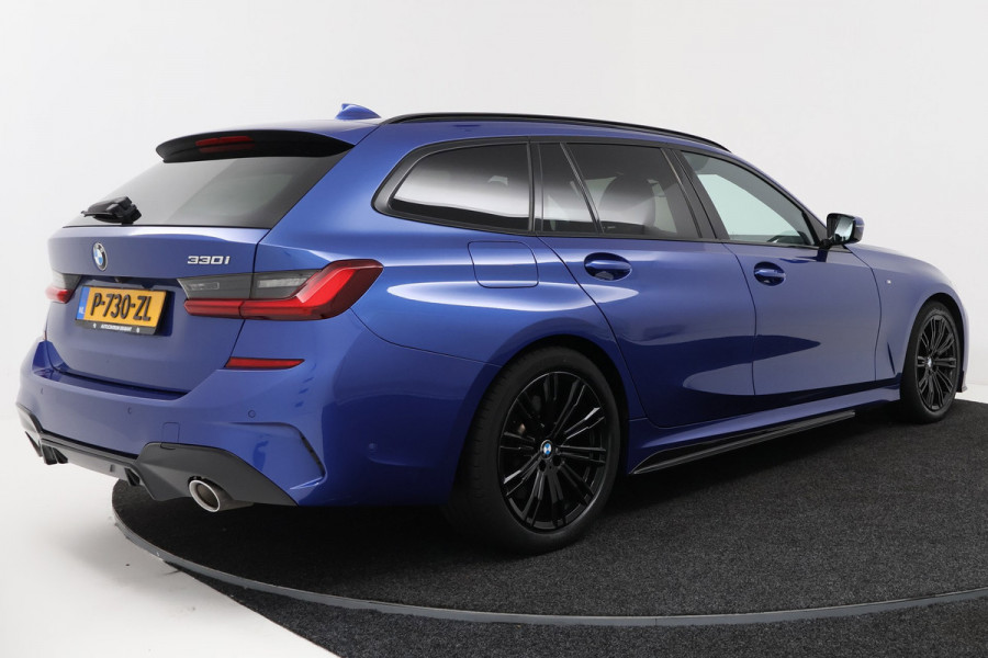 BMW 3 Serie Touring 330i High Executive M-sport(Dealer onderH, Camera, Head-up, Navi Prof,, Etc)