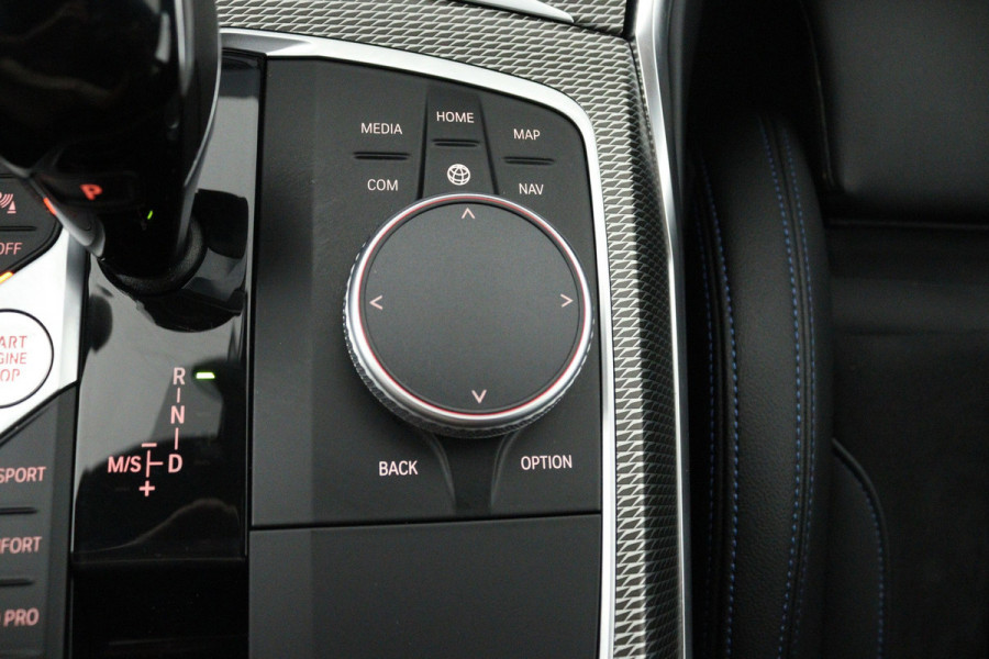 BMW 3 Serie Touring 330i High Executive M-sport(Dealer onderH, Camera, Head-up, Navi Prof,, Etc)