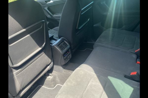 Volkswagen Tiguan 1.4 TSI Comfortline Business 2019 Facelift/ Clima/ Cam/ Carplay/ Adaptive