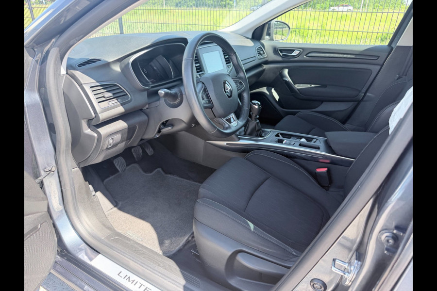 Renault Mégane Estate 1.3 TCe Limited | NAV | CarPlay| NAVI | Cruise Control |